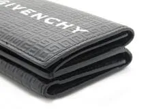 GIVENCHY　ジバンシー　財布　４ｇ　コンパクトウォレット　BK6095K1LQ　ブラック　カーフ　2147200458342　【437】