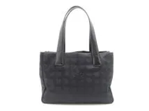 CHANEL シャネル ニュートラベルライントートPM ブラック/GP ナイロン  
