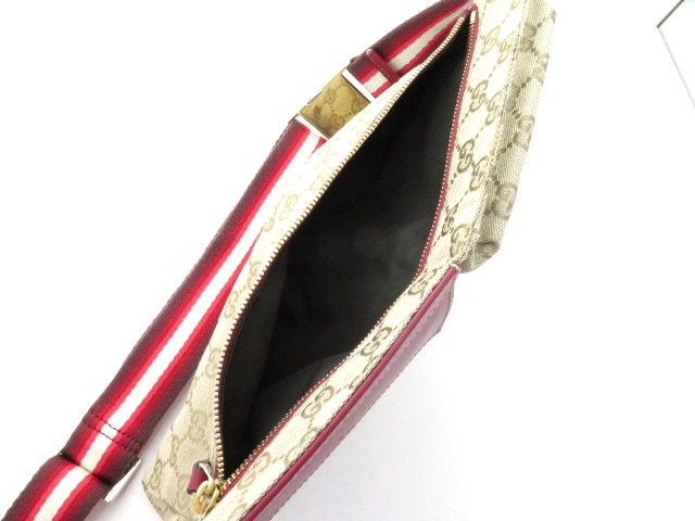 最終値下げ❢❢Gucci アイコニックポーチ ベージュ/レッド 最終値下げ❢❢Gucci アイコニックポーチ ベージュ/レッド 最終値下げ