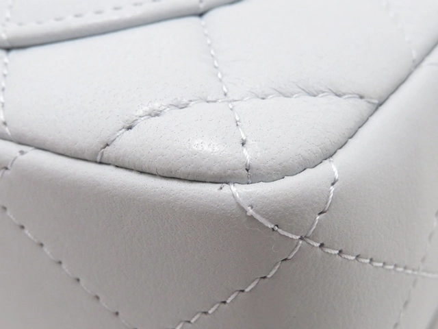 CHANEL 　シャネル　ミニマトラッセ１８　チェーンショルダー　ライトブルー／ＧＰ　ラムスキン【431】2148103943591