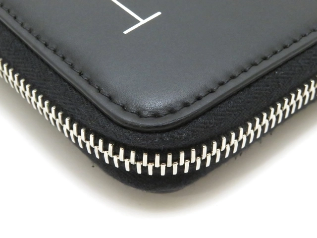 VALENTINO　バレンチノ　VLTNロングジップウォレット　ブラック／ホワイト　カーフ　YP0570LVN_0NO　【436】2143600353287