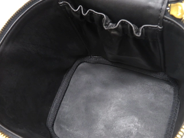 CHANEL シャネル ココマーク 縦型バニティ ブラック/GP キャビア【431】2148103943478