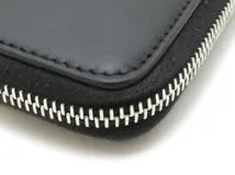 VALENTINO　バレンチノ　VLTNロングジップウォレット　ブラック／ホワイト　カーフ　YP0570LVN_0NO　【436】2143600353287