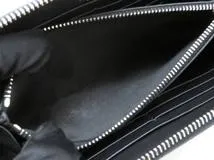 VALENTINO　バレンチノ　VLTNロングジップウォレット　ブラック／ホワイト　カーフ　YP0570LVN_0NO　【436】2143600353287