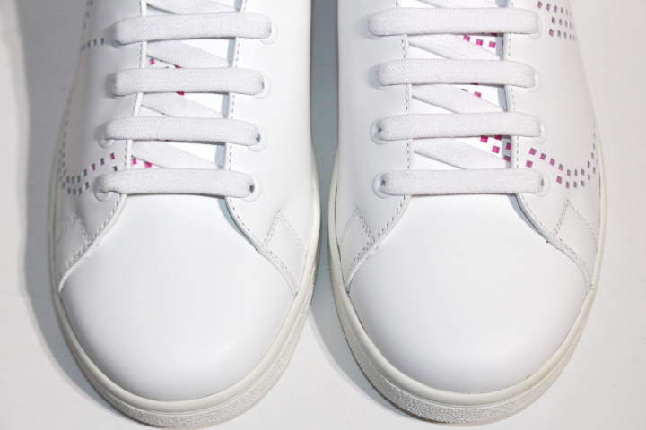 ヴァレンティノ VALENTINO VALENTINO ブレスレット J0C44 ZXL