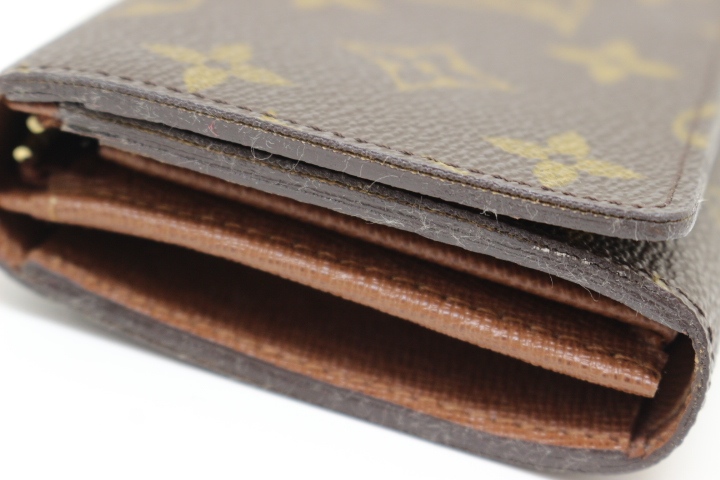 LOUIS VUITTON ルイヴィトン 財布 二つ折り財布 ポルトフォイユ