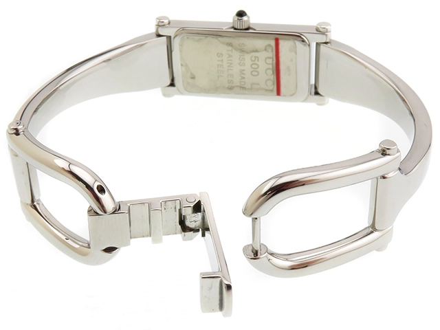 GUCCI グッチ バングルウォッチ サイズS 1500L ブラック文字盤 ステンレススチール クオーツ レディース時計 2148103783890【205】