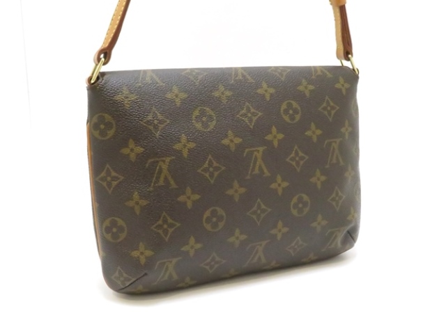 Louis Vuitton ルイ・ヴィトン ミュゼット・タンゴ ショート M51257 