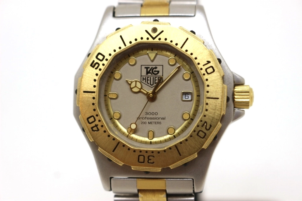 TAG HEUER タグホイヤー プロフェッショナル　レディース腕時計　 稼働中 TAG HEUER タグホイヤー プロフェッショナル レディース腕時計 稼働中