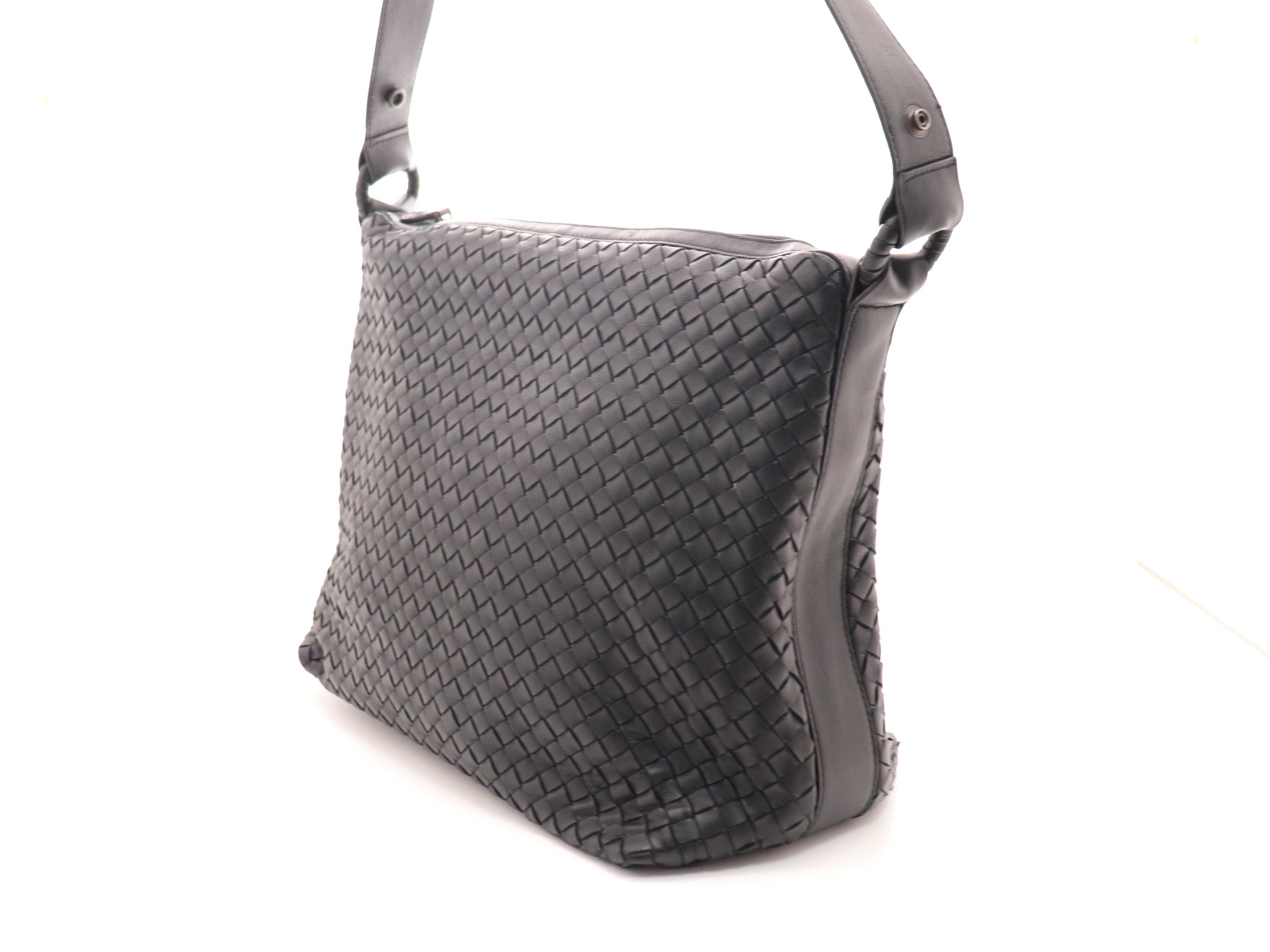 BOTTEGA VENETA ボッテガヴェネタ イントレチャート ショルダーバッグ