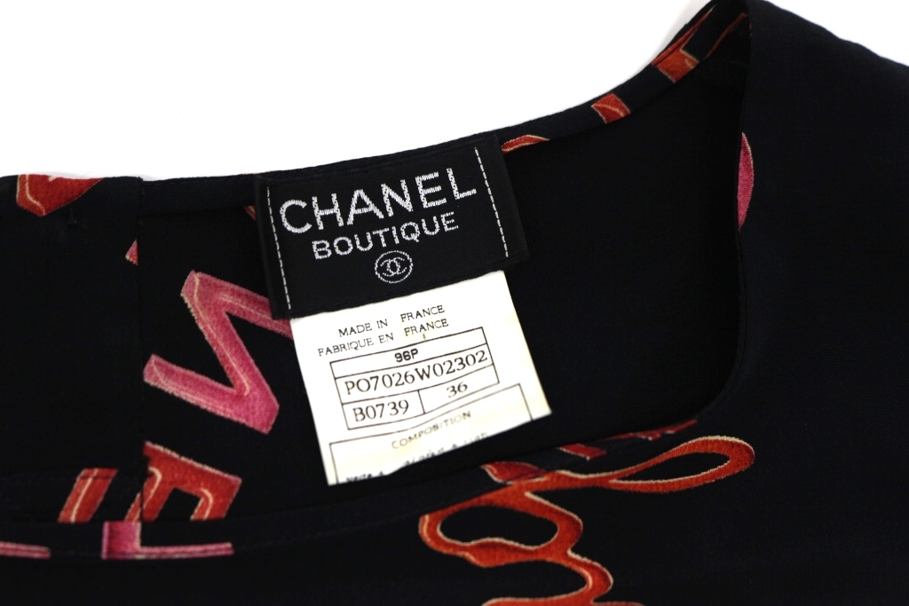 CCロゴのボタン♪ ココビーチ25 CHANEL 半袖 トップス CHANEL COCO BEACH 2025 Collection – In boutiques — Fashion