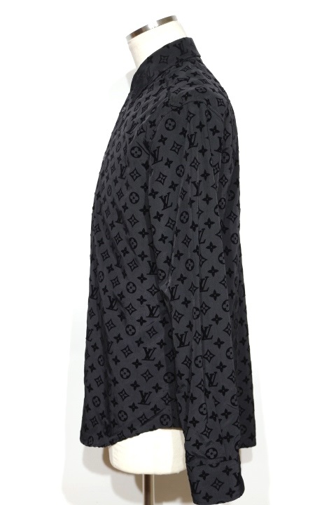 LOUIS VUITTON ルイヴィトン 衣類 フロックド モノグラム クラシック