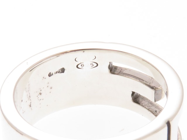 GUCCI 新品同様品　old gucci G刻印シルバーバングル　極美品 GUCCI 新品同様品 old gucci G刻印シルバーバングル 極美品