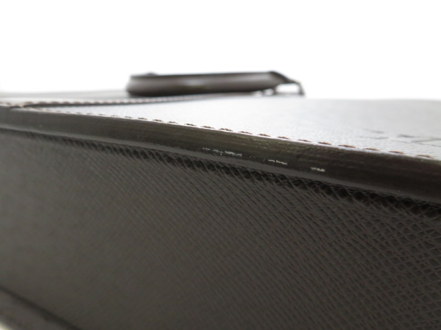 LOUIS VUITTON ルイヴィトン ポルトドキュマン・ロザン ビジネスバッグ