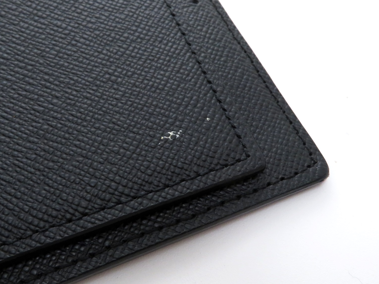 LOUIS VUITTON ルイヴィトン ポルトフォイユ・アメリゴ 二つ折り財布