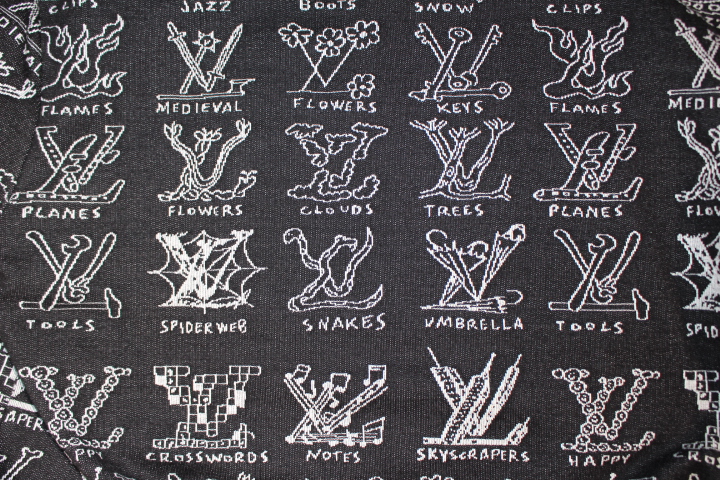 LOUIS VUITTON - ルイヴィトン LVカートゥーンジャカードジップ