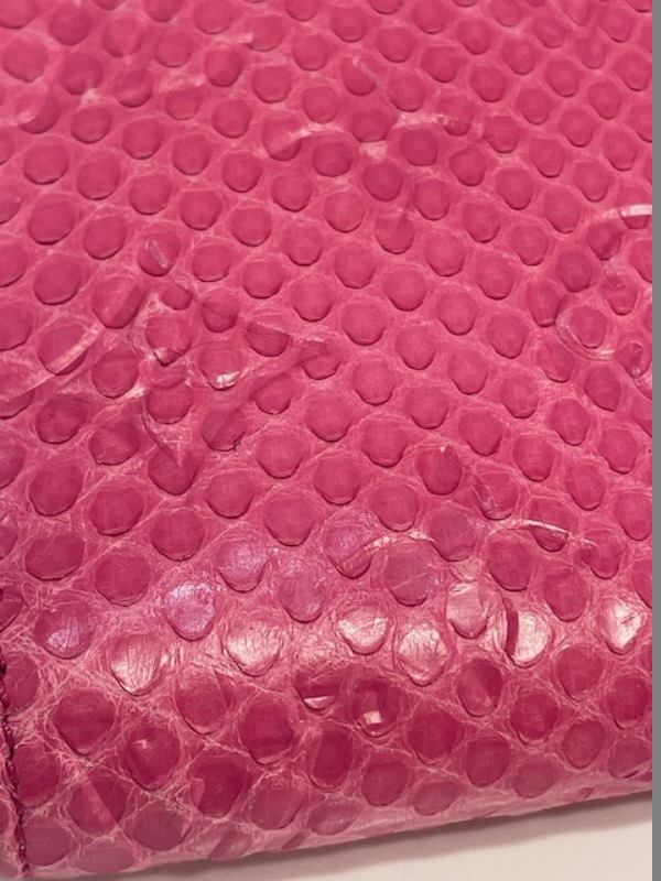 LOUIS VUITTON ルイヴィトン ジッピーウォレット エキゾチック
