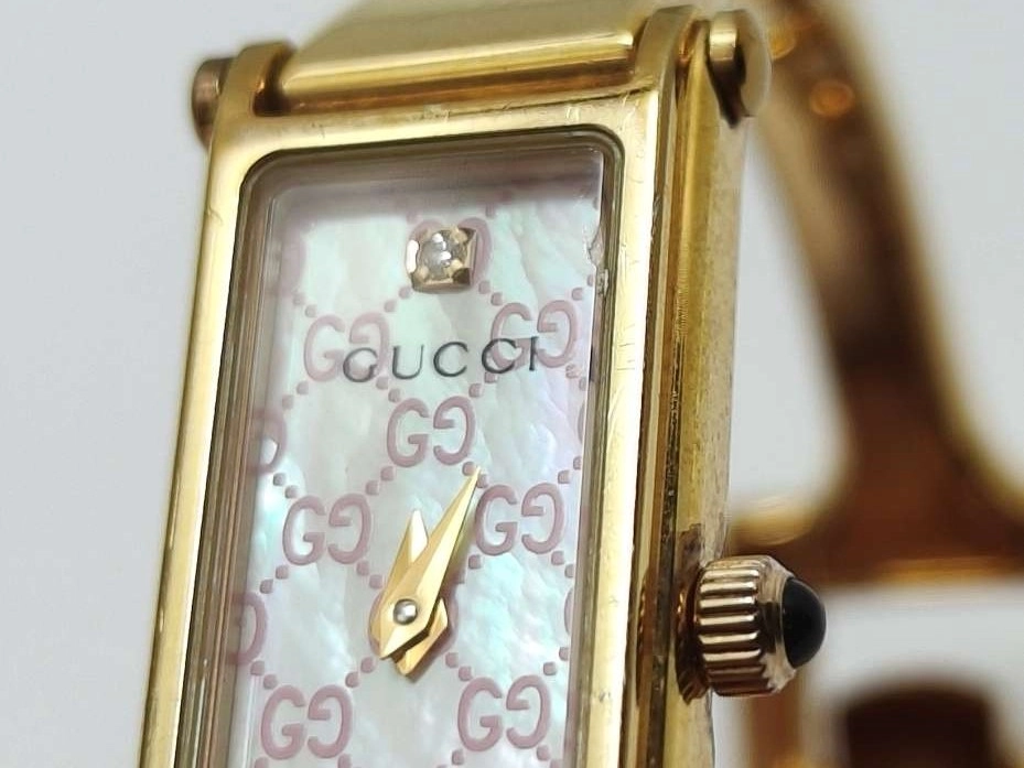 GUCCI　グッチ　バングルウォッチ　1500L　クォーツ　レディース腕時計　シェル1PD　PGP【431】2181000000202