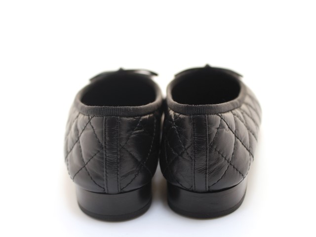 スマイル⭐︎商品！！CHANEL 35サイズ　バレリーナ　ブラック CHANEL シャネル 靴 バレリーナ レディース35ハーフ(約22.5cm