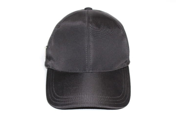 PRADA（プラダ） ナイロンキャップ 帽子 ブラック Sサイズ - キャップ