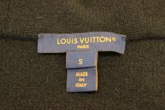 LOUIS VUITTON ルイヴィトン ベスト LVベスト 1AC19E レディースS ブラック ウール/カシミヤ/ナイロン  参考定価：￥542,300- (2148103659553)【200】