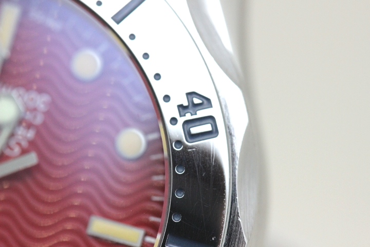 OMEGA オメガ 時計 ボーイズ シーマスター300M 丸井限定 レッド