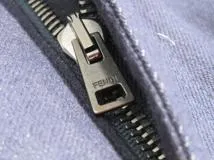 FENDI　フェンディ　ロゴパッチジーンズ　メンズ33/34　ネイビー　デニム　FLP287 AIZB　2143200600798　【432】