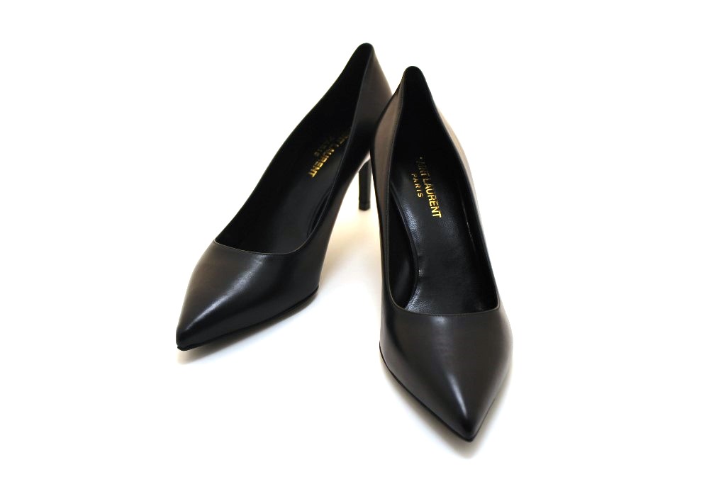 【美品】YVES SAINT LAURENT☆パンプス☆23cm☆黒 SAINT LAURENT サンローラン 靴 パンプス レディー38ハーフ ブラック
