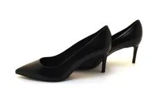 ☆Saint Laurent ☆ 憧れ♪美シルエットパンプス 黒 定価12万 Miss Z