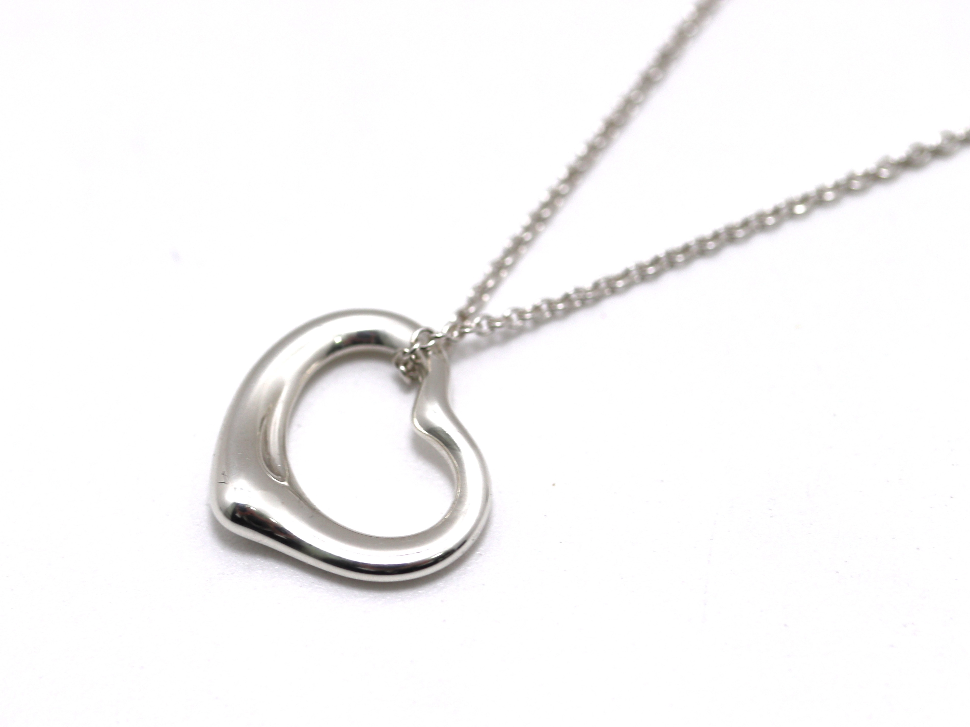 TIFFANY＆CO　ティファニー　オープンハートＮＣ　SV・シルバー　2.7g　2148103932977【471】ＲＥ