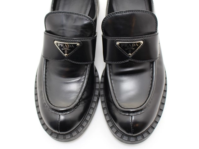 PRADA プラダ 靴 チョコレート ローファー メンズ41(約26cm) ブラック ブラッシュドレザー 1D246M (2148103763045) 【200】