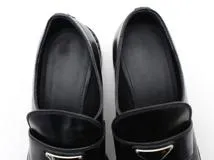 PRADA プラダ 靴 チョコレート ローファー メンズ41(約26cm) ブラック ブラッシュドレザー 1D246M (2148103763045) 【200】