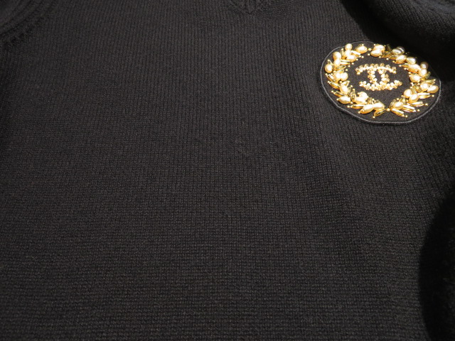CHANEL - シャネル ココマークビジューセーター P64669K60693