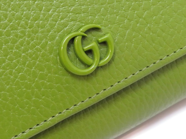GUCCI グッチ グリーン 緑 二つ折り財布 革 レザー おしゃれ