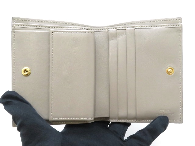 【新品 本物】フェンディ FENDI 8M0387 6GM F13JD バイ ザ ウェイ カラーブロック 二つ折り財布 BY THE WAY FENDI フェンディ バイザウェイ スモールウォレット ピンクベージュ