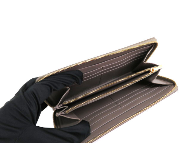 CELINE セリーヌ 財布 ラージジップドウオレット グレインドカーフスキン グレー 【204】の購入なら「質」の大黒屋（公式）