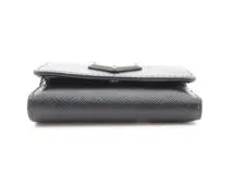 プラダ 三つ折り財布 サフィアーノ ミニ財布 トライアングルロゴ ブラック PRADA 1MH021 QHH F0002(503524282) |  プラダ(PRADA) - d fashion