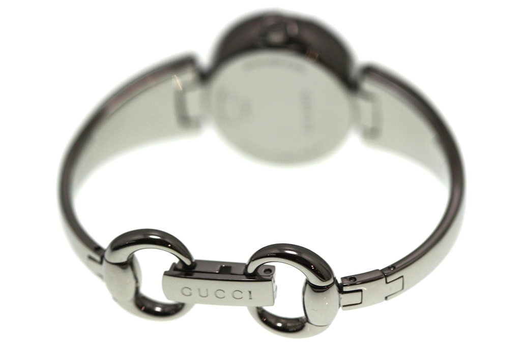 GUCCI グッチ レディース クオーツ Gバルーン 134.5 YA134504 ホワイト