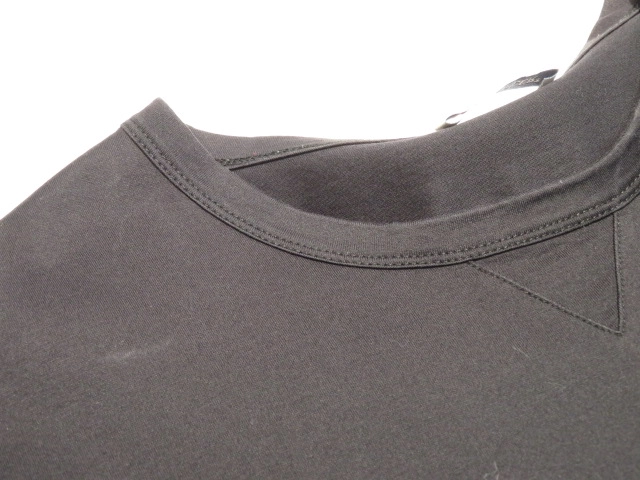 MONCLER　モンクレール　MAGLIATシャツ　メンズXXL　ブラック　コットン　F20918C78100 8390Y　2148103802874　【432】