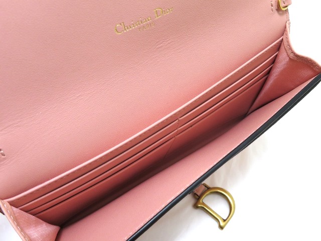 Dior ディオール 財布 サドルチェーンウォレット ピンク コインケース付き 斜め掛け ショルダー レザー【472】MYの購入なら「質」の