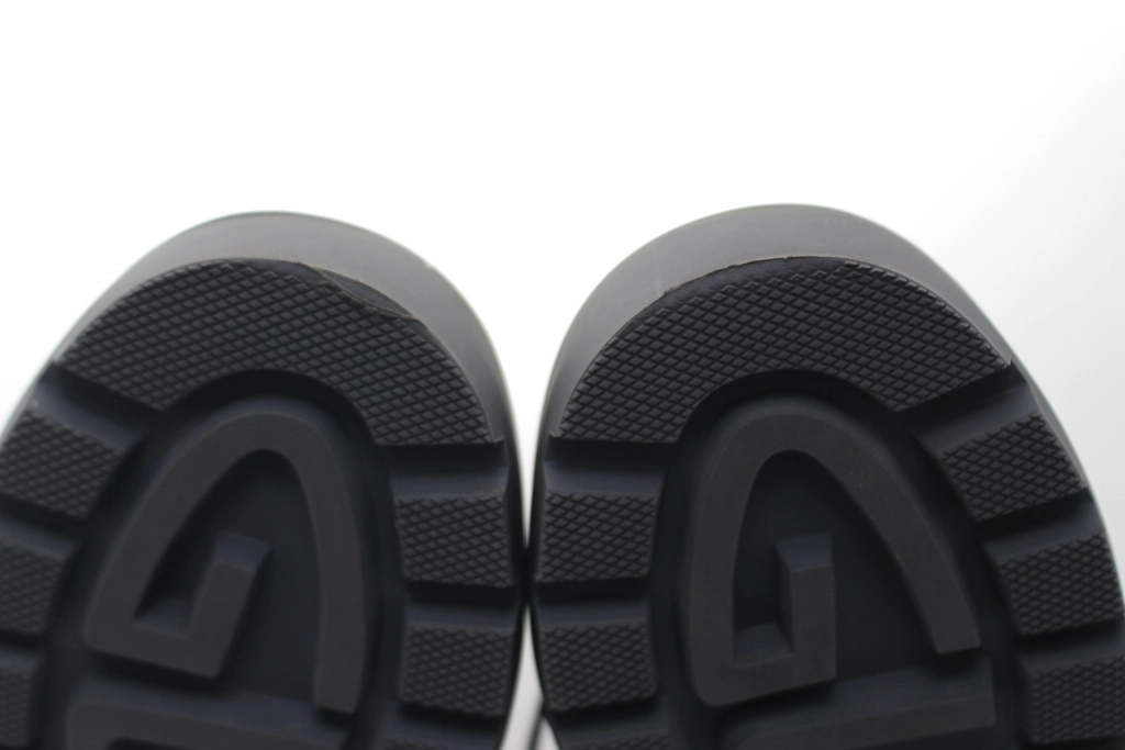 GUCCI グッチ 靴 シングルモンクローファー メンズ7ハーフ（約26.5cm） ブラッ/グレー/オレンジ 739868 2023AW