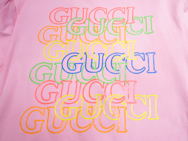 GUCCI グッチ ロゴプリント半袖Tシャツ メンズXS ピンク 784361