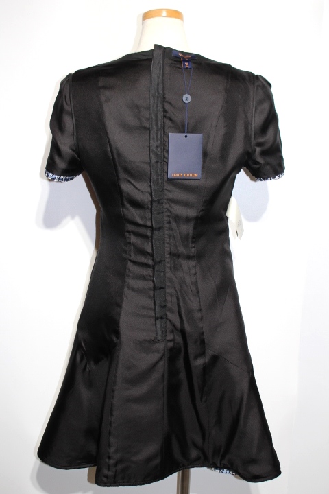 極美品★LOUIS VUITTON★スケータードレス★ツイード★ワンピース LOUIS VUITTON ルイヴィトン モノグラムツイードスケータードレス