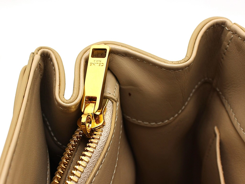 CELINE セリーヌ 2WAYバッグ クラシック16 ベージュ カーフ 187373BEY【472】YK