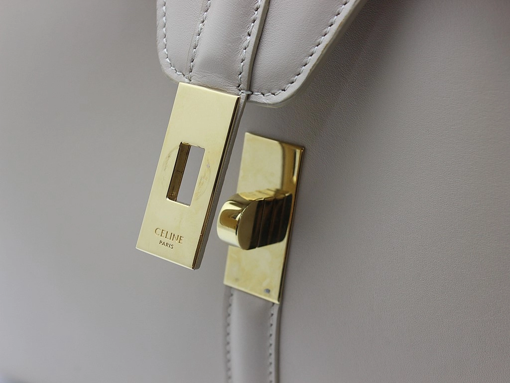 CELINE セリーヌ 2WAYバッグ クラシック16 ベージュ カーフ 187373BEY【472】YK
