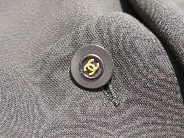 CHANEL シャネル テーラードジャケット レディース38 ブラック ファブリック 2148103931895 【432】