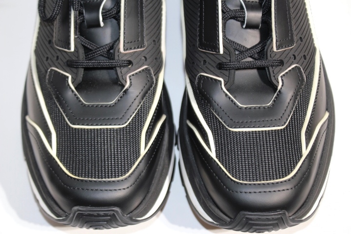 Berluti ベルルッティ Gravity logo-print leather and rubber