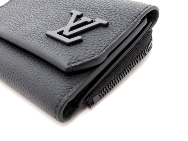 LOUIS VUITTON　ルイヴィトン　財布　ポルトフォイユ・パイロット　ＬＶアエログラム　ノワール　Ｍ81740　2141300429660　【437】