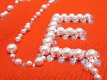 CHANEL　シャネル　ロゴパールビジューニット　レディース38　レッド　カシミヤ　P70834K10086 NC332　2148103931888　【432】