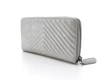 CHANEL シャネル Vステッチ シェブロン スモールジップ